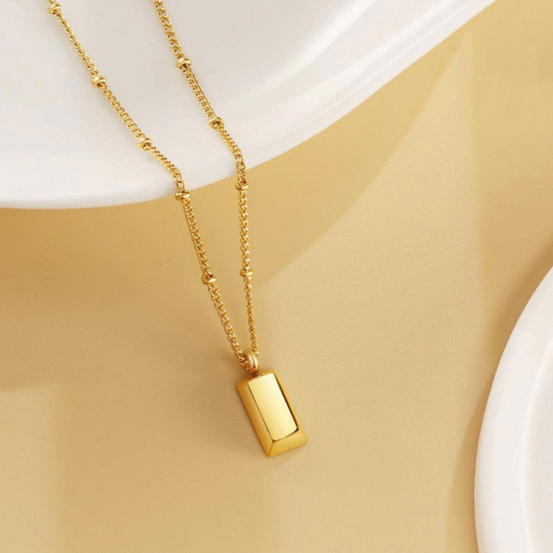 Anti Tarnish Stainless Steel Golden Rectangular Pendant