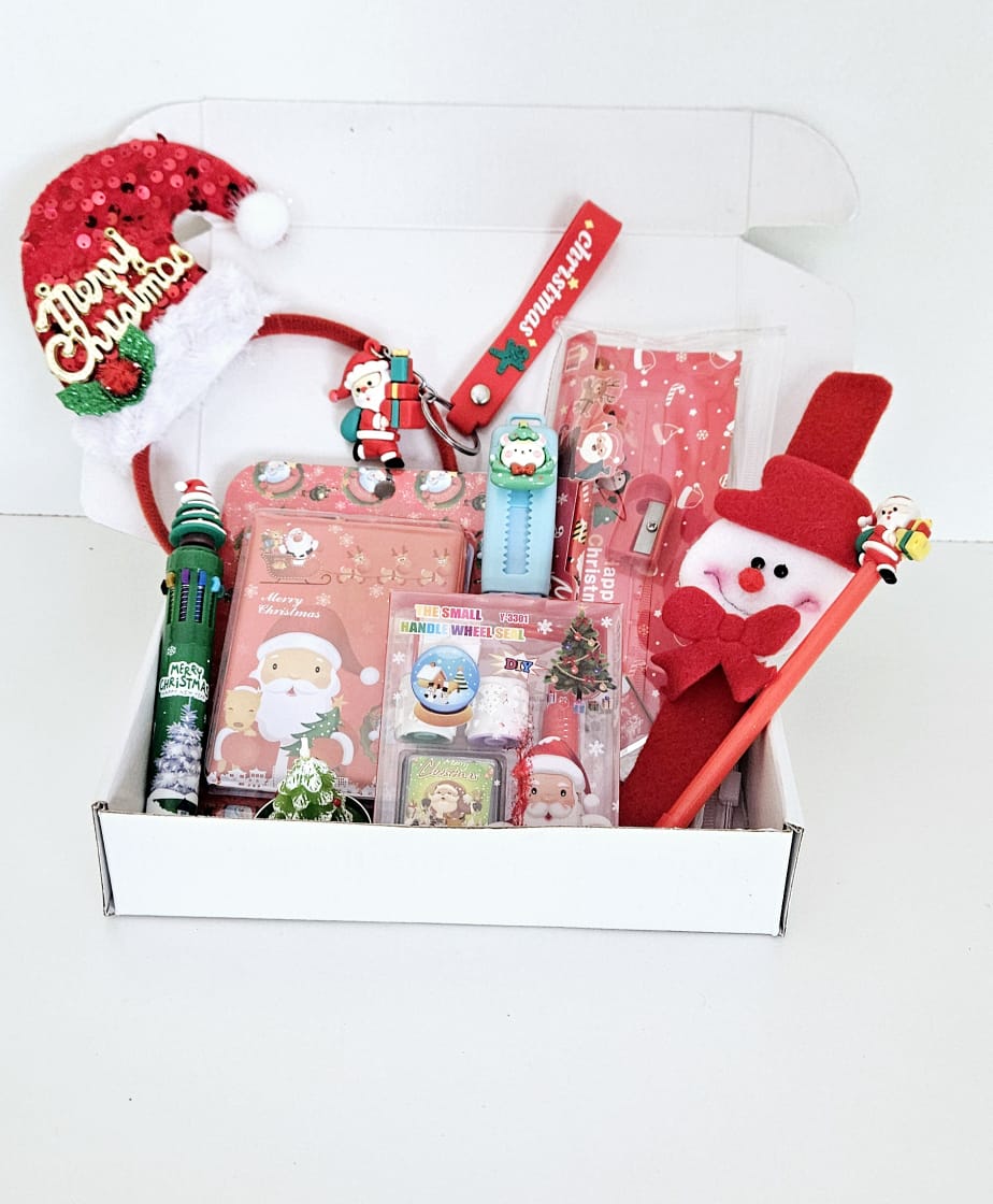Merry Magic Christmas Gift Hamper 12 Items
