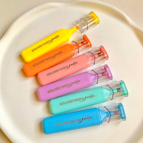 Fluorescent highlighters